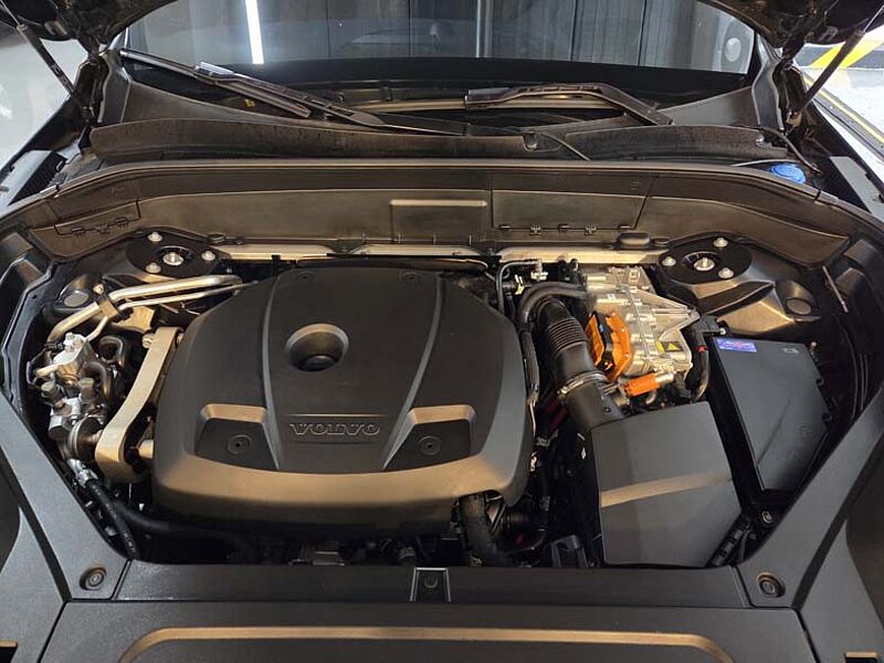 Volvo  Recharge Ultimate, T8 AWD 플러그-인 하이브리드, 전기/가솔린, 브라이트, 7 좌석