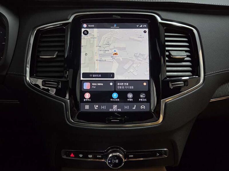 Volvo  Recharge Ultimate, T8 AWD 플러그-인 하이브리드, 전기/가솔린, 브라이트, 7 좌석