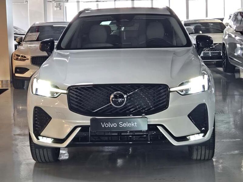 Volvo  Ultra, B5 AWD 가솔린, 다크