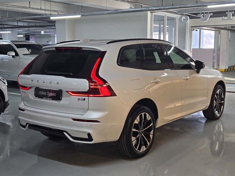 Volvo  Ultra, B5 AWD 가솔린, 다크