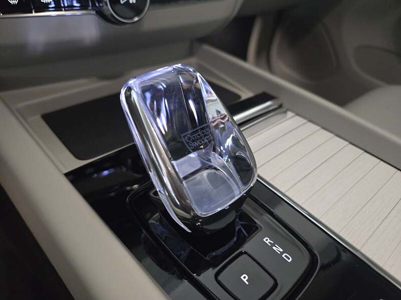 Volvo  Ultra, B5 AWD 가솔린, 다크