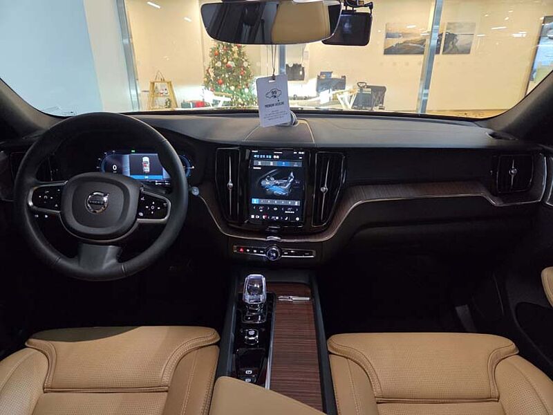 Volvo T8 AWD 플러그-인 하이브리드