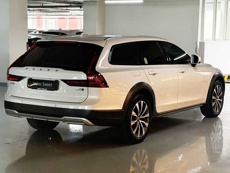 Volvo  Ultra, B5 AWD 브라이트
