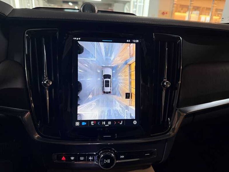 Volvo  Ultra, B5 AWD 브라이트