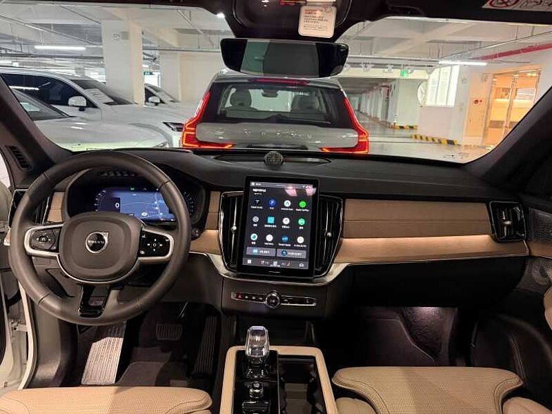 Volvo Ultra, B6 AWD 마일드 하이브리드