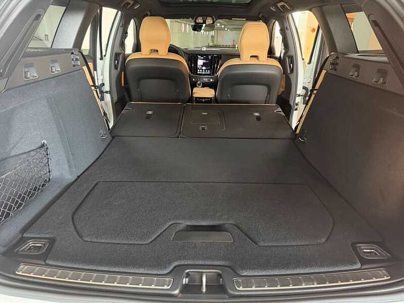 Volvo Ultra, B5 AWD 마일드 하이브리드