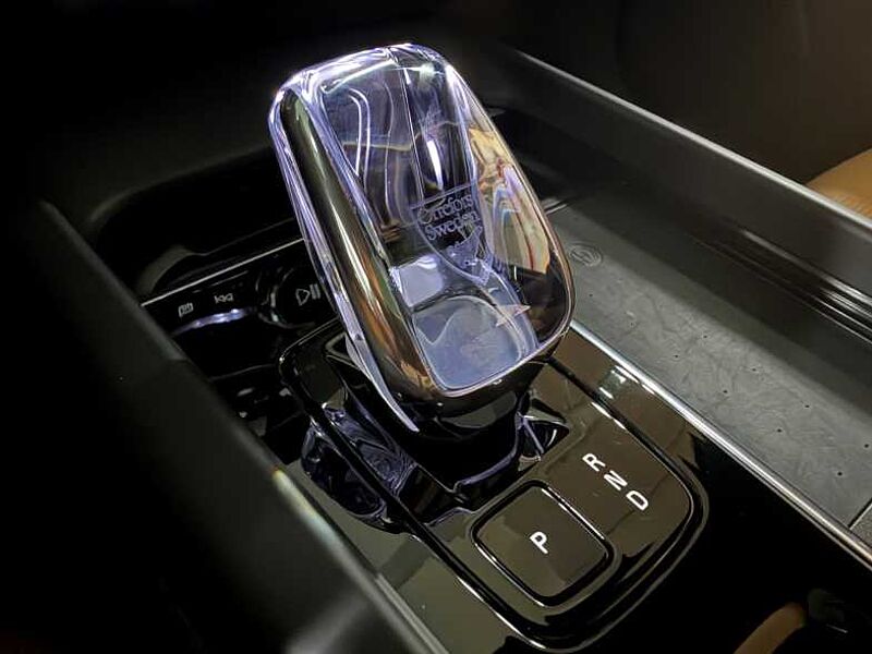 Volvo Ultra, B5 AWD 마일드 하이브리드