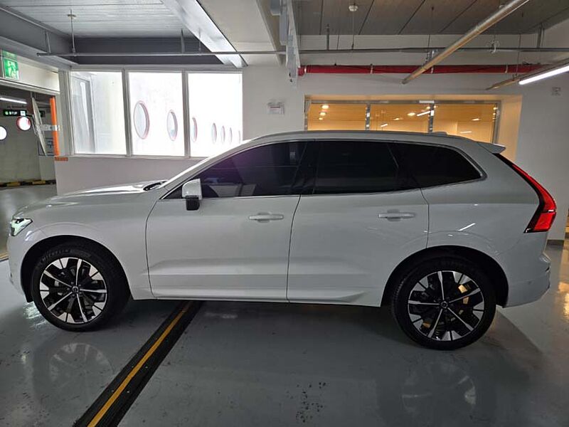 Volvo Ultra, B5 AWD (No airsus)