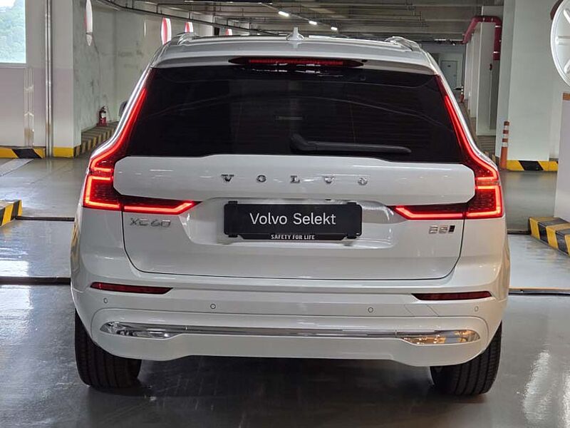 Volvo Ultra, B5 AWD (No airsus)