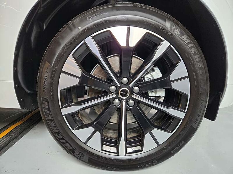 Volvo Ultra, B5 AWD (No airsus)