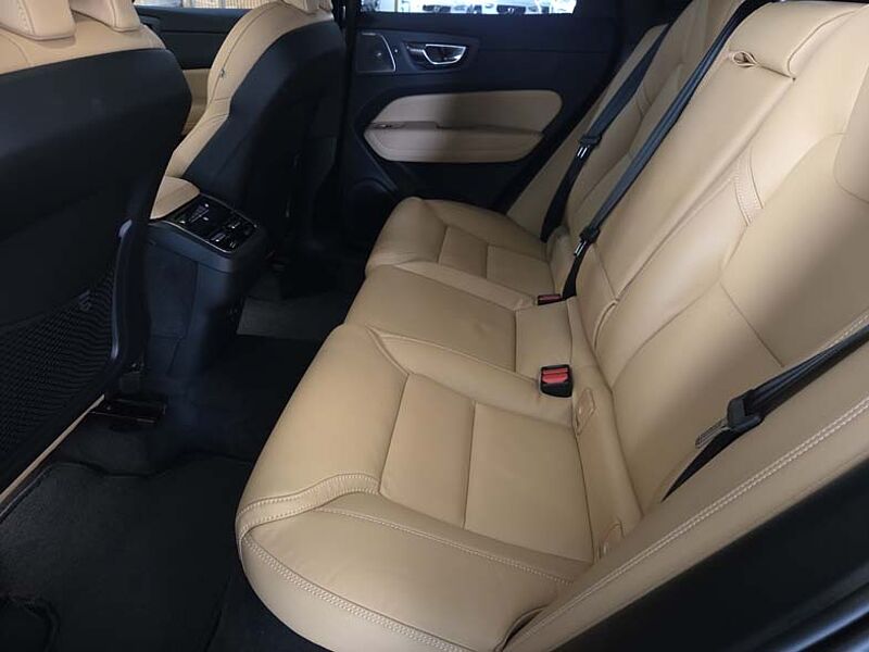 Volvo Ultra, B5 AWD