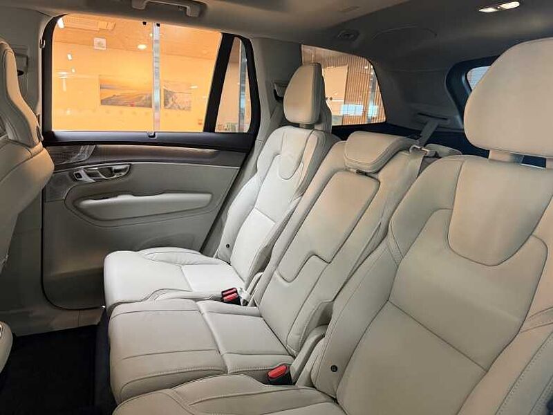 Volvo  Ultra, B6 AWD