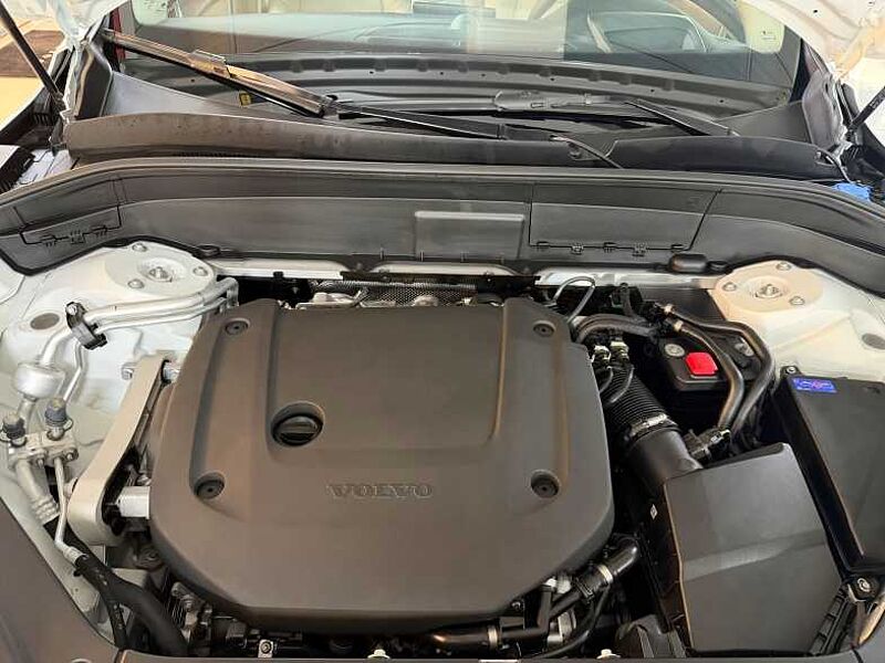 Volvo  Ultra, B6 AWD