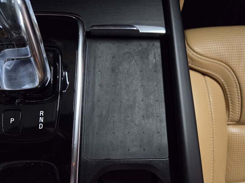 Volvo Inscription, B6 AWD