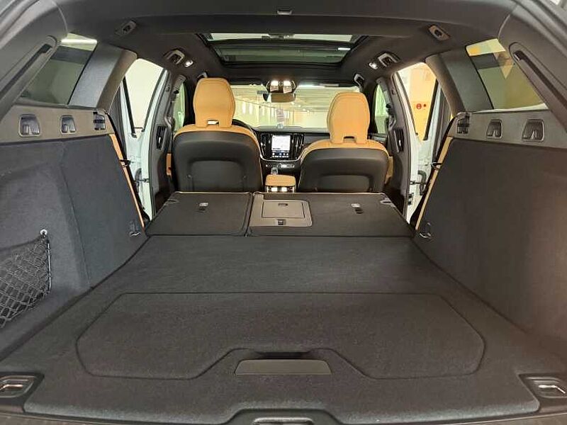 Volvo Ultra, B5 AWD