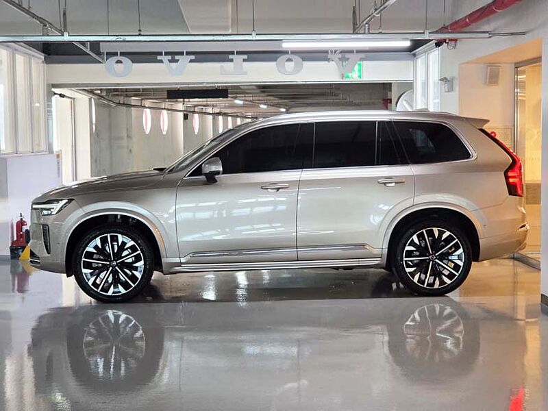 Volvo Ultra, B6 AWD
