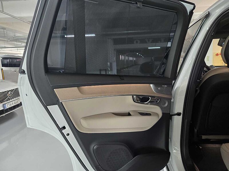 Volvo Ultra, T8 AWD 플러그-인 하이브리드