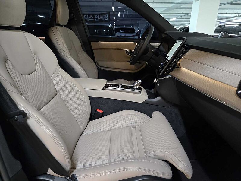 Volvo Ultra, T8 AWD 플러그-인 하이브리드