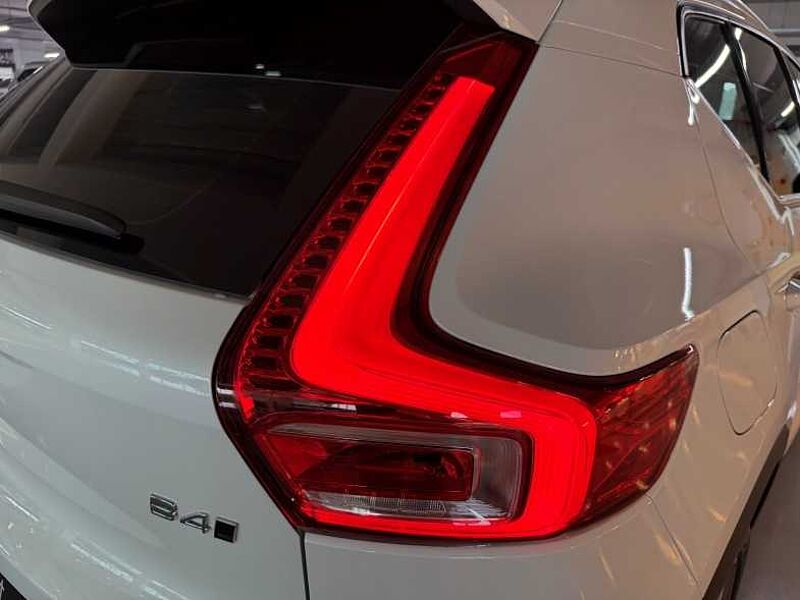 Volvo  Ultra, B4 AWD