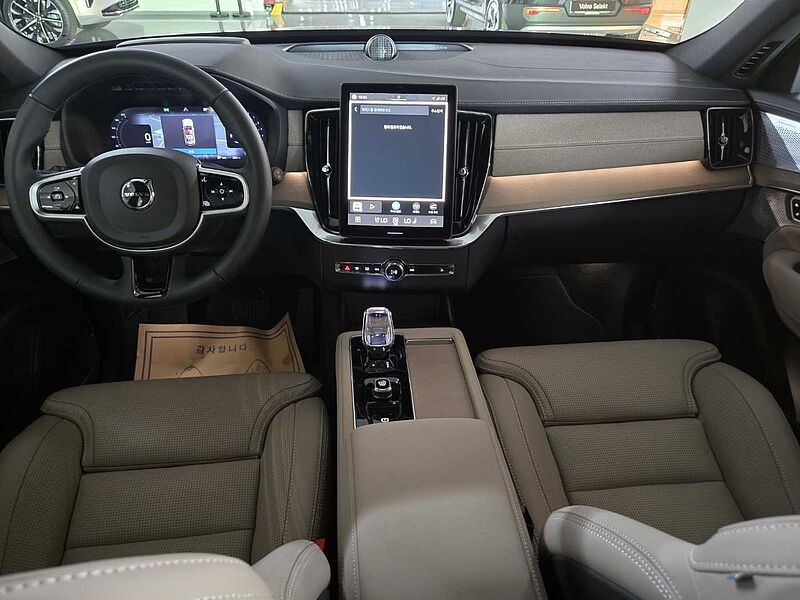 Volvo  Ultra, B6 AWD 가솔린