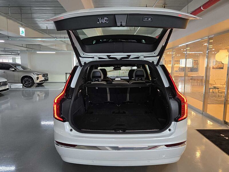 Volvo Ultra, T8 AWD 플러그-인 하이브리드