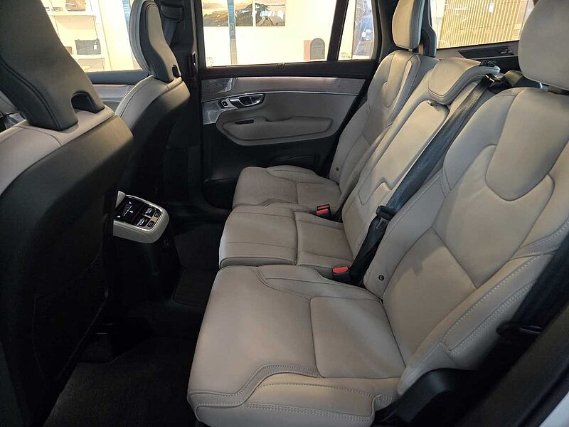 Volvo Ultra, T8 AWD 플러그-인 하이브리드