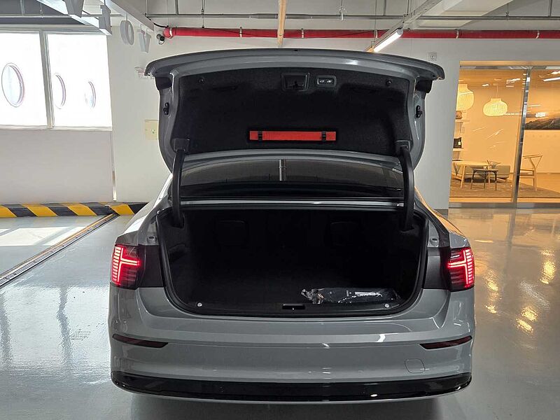 Volvo  Ultra, B5 다크 에어서스