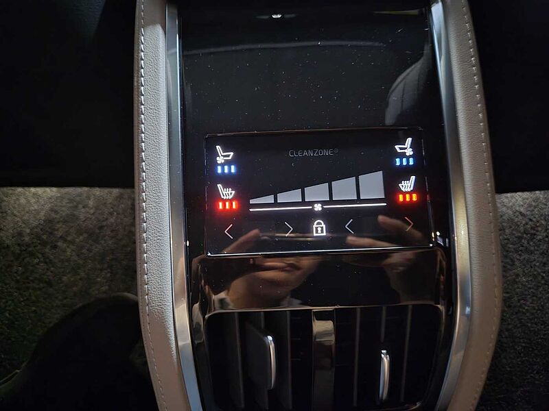 Volvo  Ultra, B5 다크 에어서스