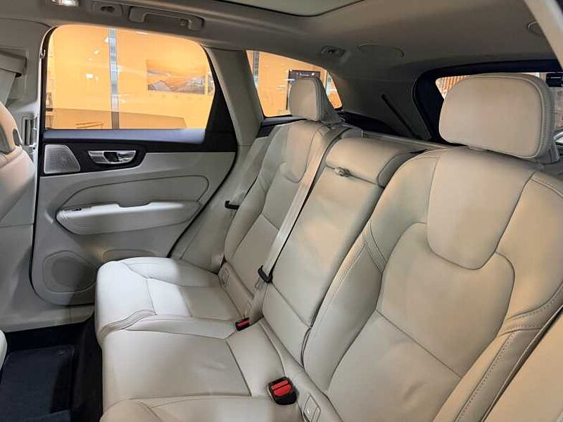 Volvo Ultra, B5 AWD