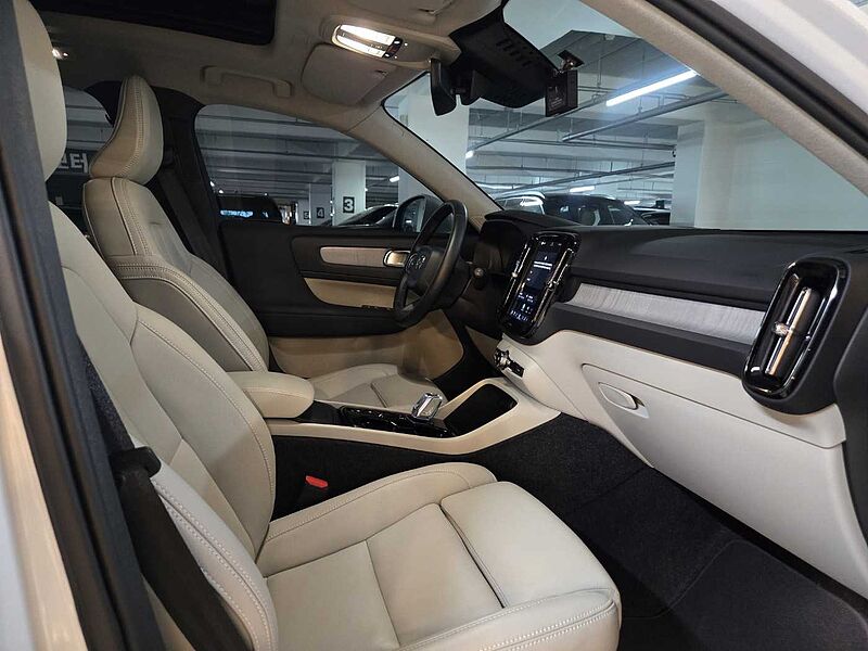 Volvo  Ultra, B4 AWD 브라이트