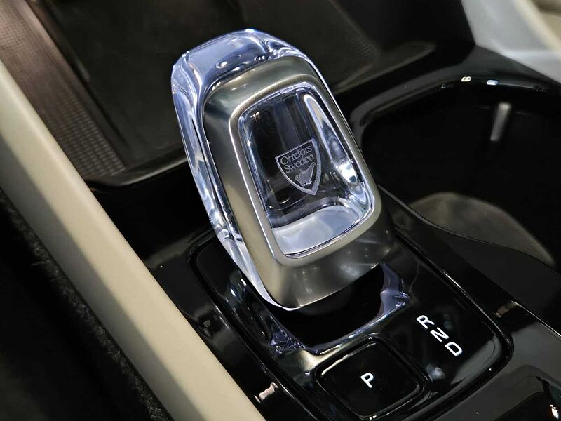 Volvo  Ultra, B4 AWD 브라이트