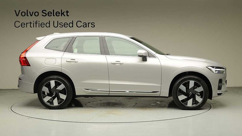 Volvo  Ultra, T8 AWD 플러그-인 하이브리드, 전기/가솔린, 브라이트