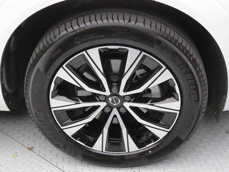 Volvo  Ultra, B5 AWD 마일드 하이브리드, 가솔린, 브라이트
