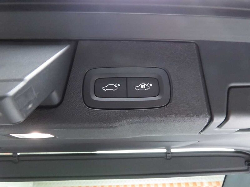 Volvo  Ultra, B5 AWD 마일드 하이브리드, 가솔린, 브라이트