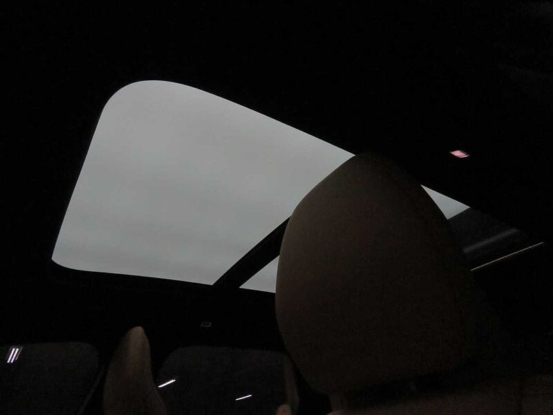 Volvo  Ultimate, B5 AWD 마일드 하이브리드, 가솔린, 브라이트