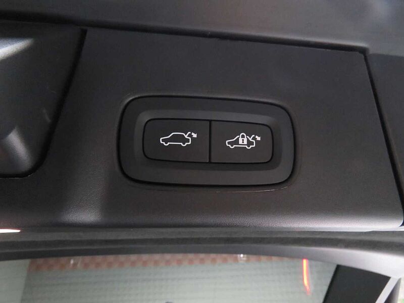 Volvo  Ultimate, B5 AWD 마일드 하이브리드, 가솔린, 브라이트