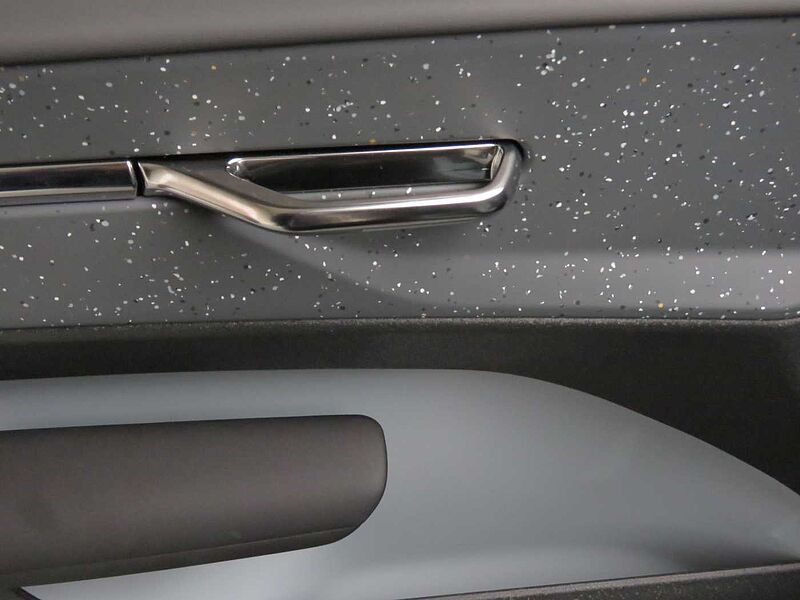 Volvo  Ultra, Single Motor Extended Range, 전기