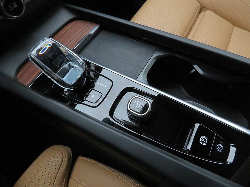 Volvo  Ultra, B6 AWD 마일드 하이브리드, 가솔린, 브라이트