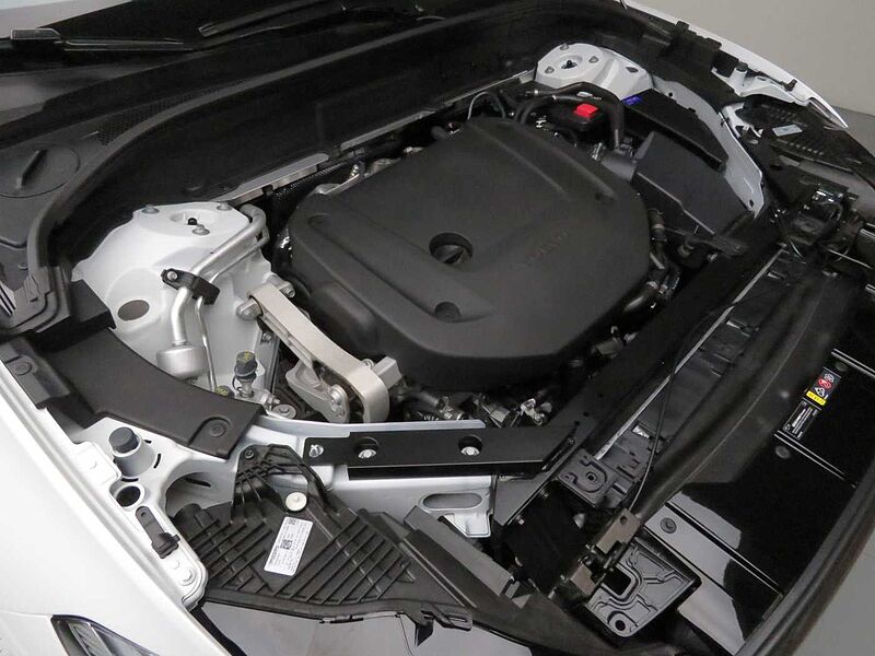 Volvo  Ultra, B6 AWD 마일드 하이브리드, 가솔린, 브라이트
