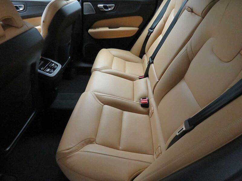 Volvo  Ultra, B6 AWD 마일드 하이브리드, 가솔린, 브라이트