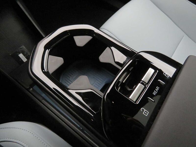 Volvo  Ultra, Single Motor Extended Range, 전기