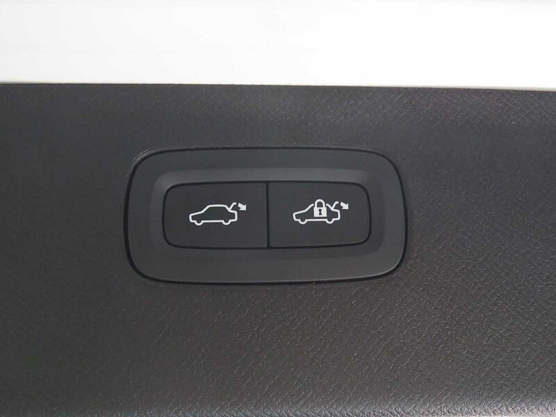 Volvo  Ultra, B6 AWD 마일드 하이브리드, 가솔린, 브라이트, 7 좌석