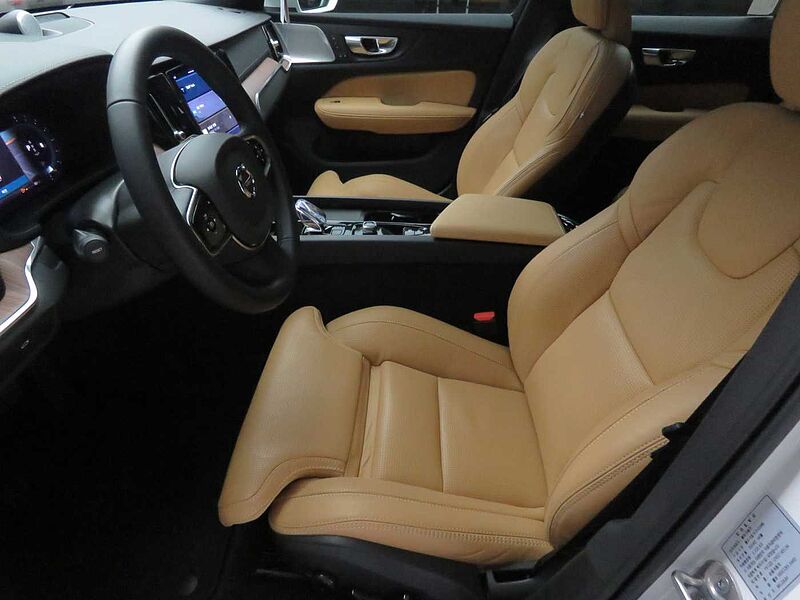 Volvo  Ultra, B5 AWD 마일드 하이브리드, 가솔린, 브라이트