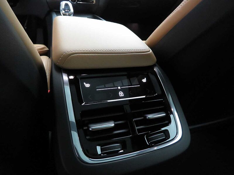 Volvo  Ultra, B5 AWD 마일드 하이브리드, 가솔린, 브라이트