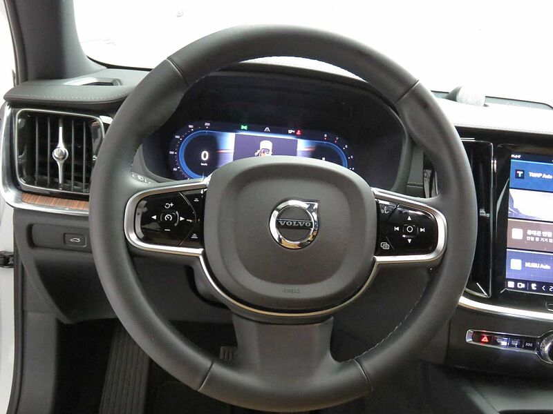 Volvo  Ultra, B5 AWD 마일드 하이브리드, 가솔린, 브라이트