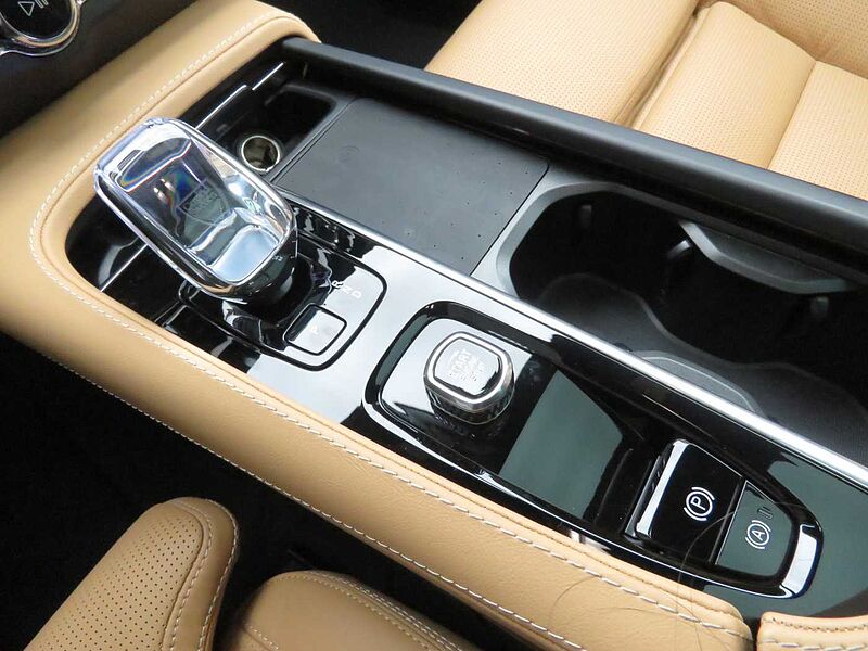 Volvo  Ultra, B5 AWD 마일드 하이브리드, 가솔린, 브라이트