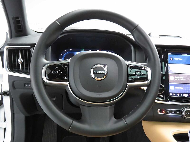 Volvo Ultimate, B5 AWD 마일드 하이브리드, 가솔린, 브라이트