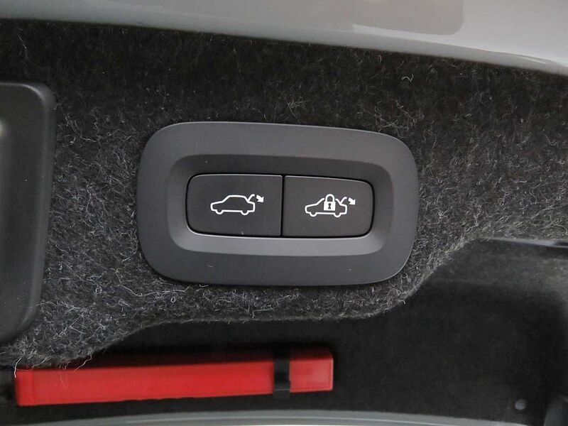 Volvo Ultimate, B5 마일드 하이브리드, 가솔린, 브라이트