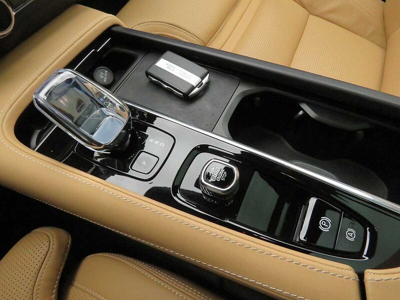 Volvo Ultimate, B5 마일드 하이브리드, 가솔린, 브라이트