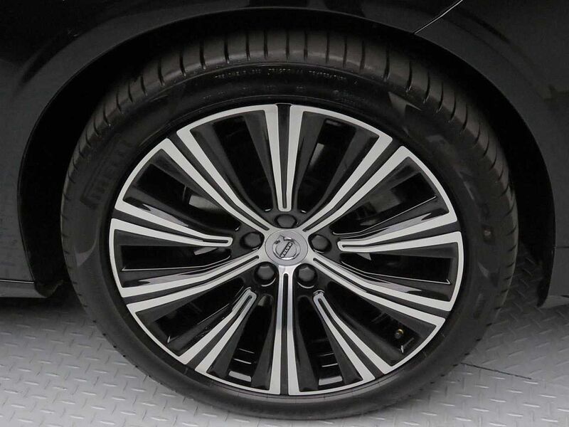 Volvo Ultimate, B5 마일드 하이브리드, 가솔린, 브라이트